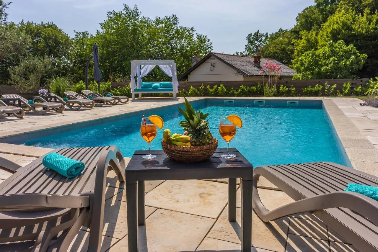 Villa Valentina - Private Pool 10X5, Whirpool And Sea View Bribir  0*, Bribir (Primorje-Gorski Kotar)